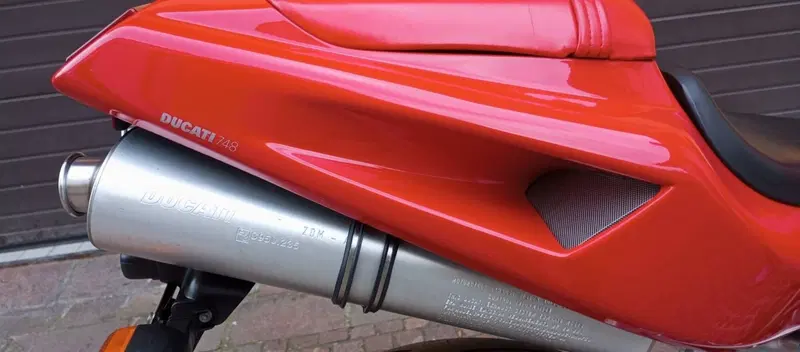 Ducati 748 S (1999 - 01) (17)