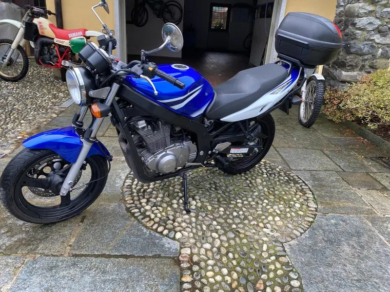 Suzuki GS 500 (2001 - 06) (2)