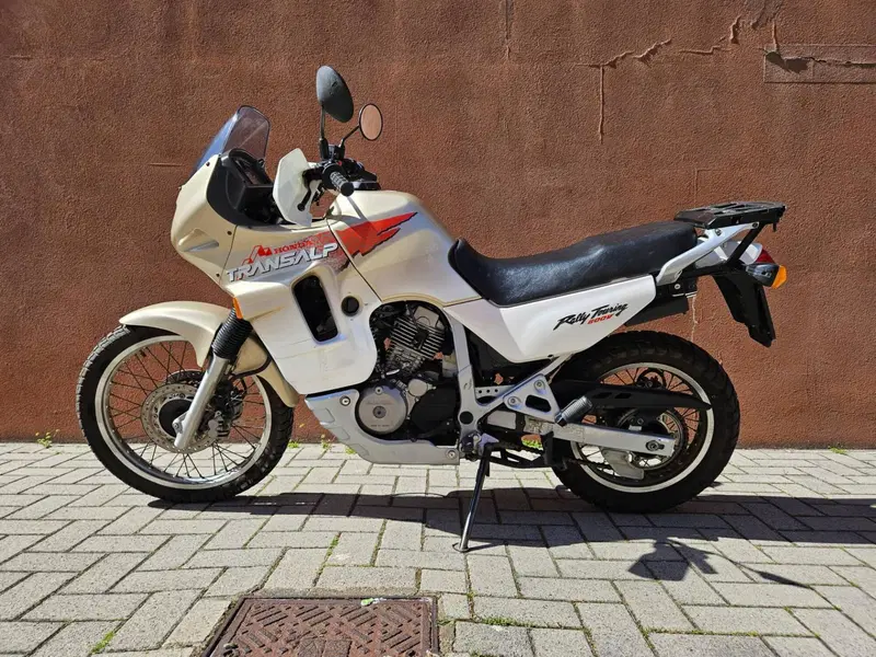 Honda Transalp XL 600V (1997 - 99) (2)