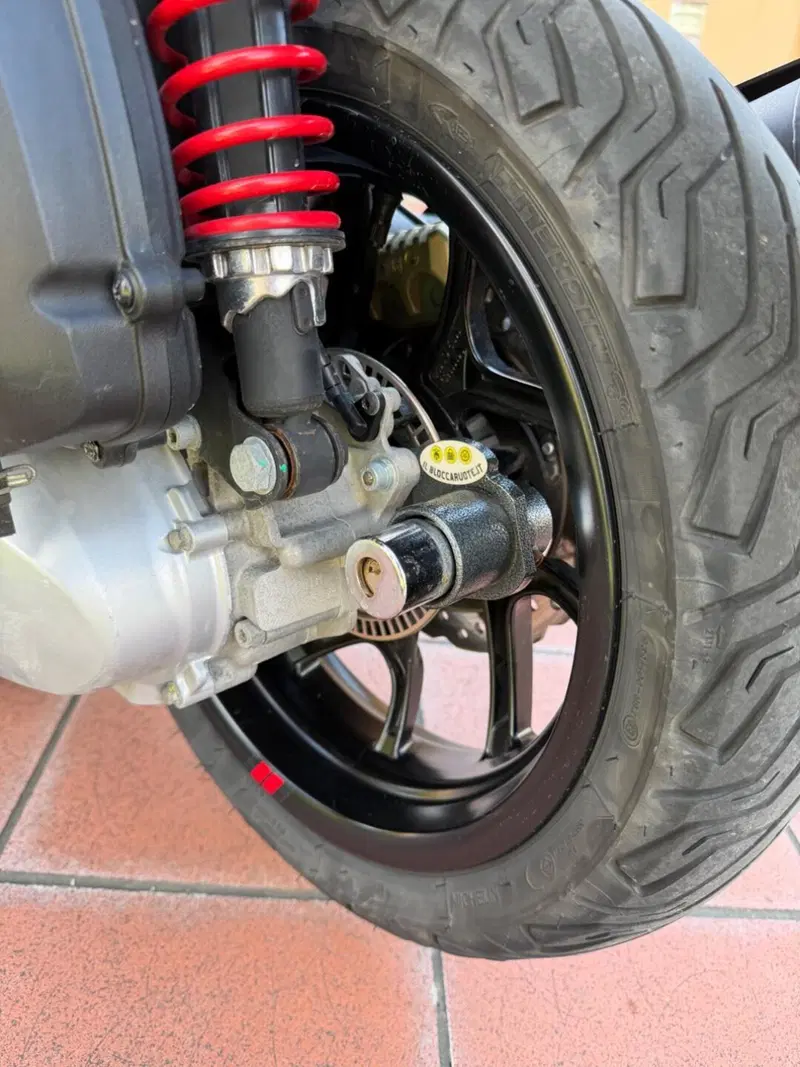 Piaggio Medley 125 S ABS (2021 - 24) (9)