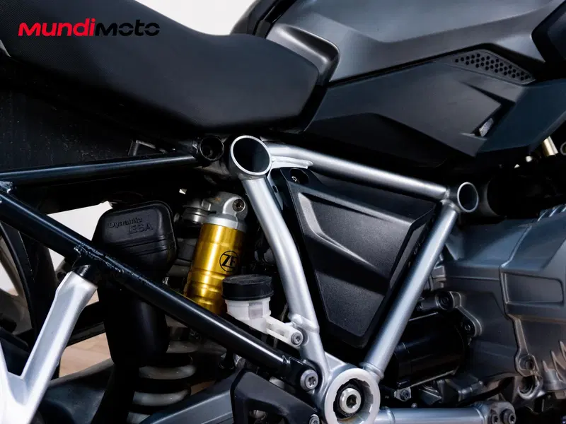 Bmw R 1250 GS (2021 - 24) (2)