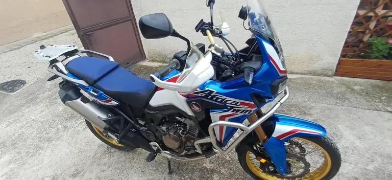 Honda Africa Twin CRF 1000L (2018 - 19) (17)
