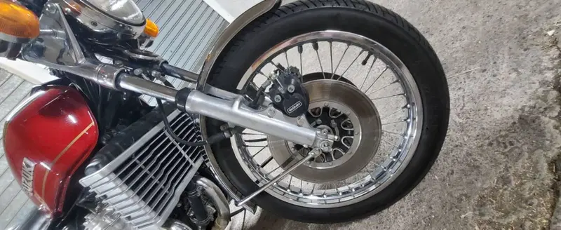 Suzuki GT 750 (3)