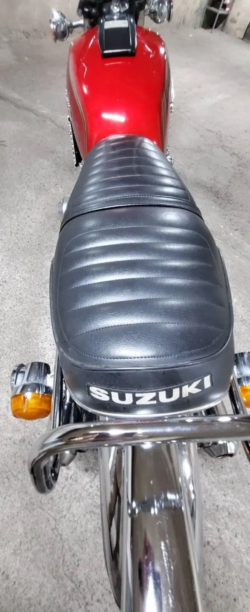 Suzuki GT 750 (5)