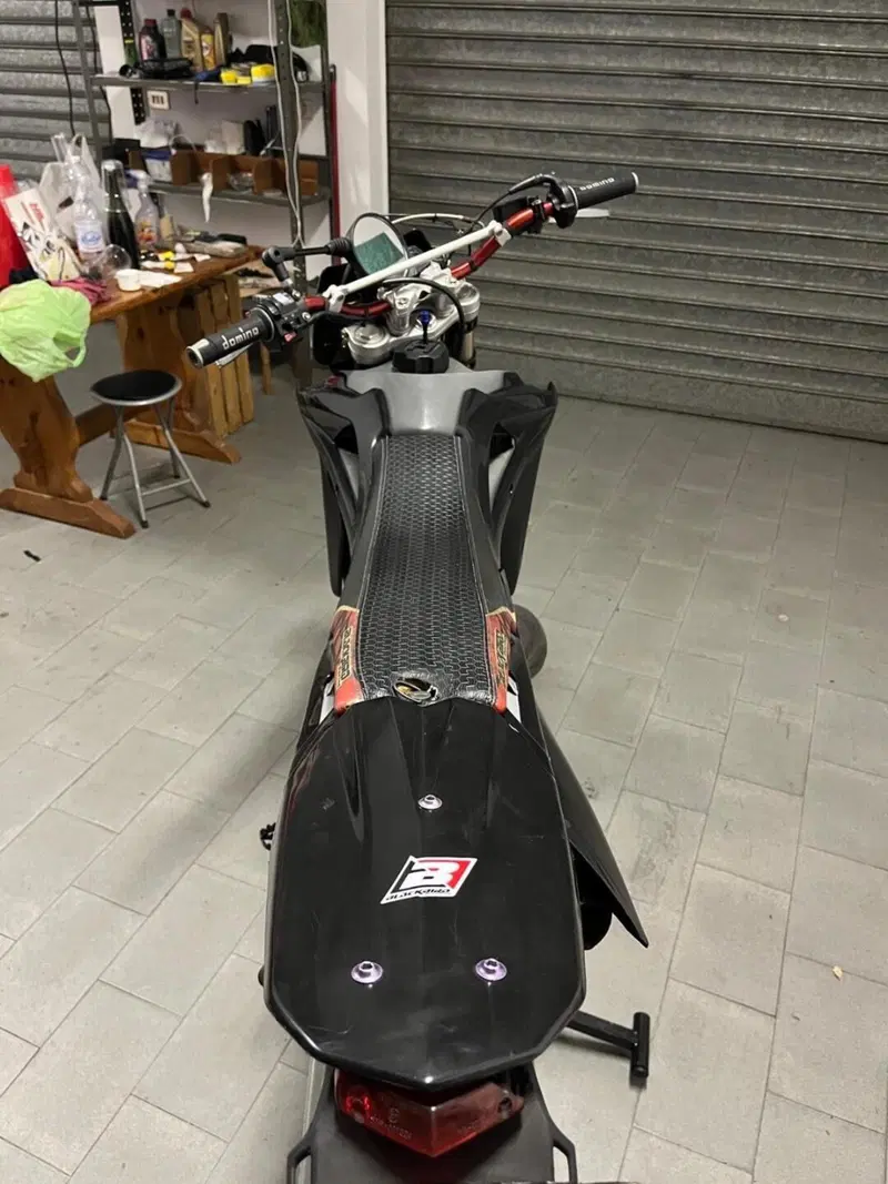 Husqvarna SM 125 (2007) (5)