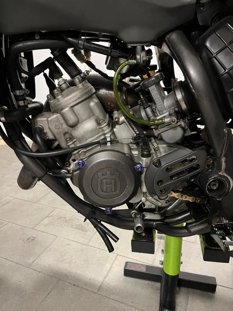 Husqvarna SM 125 (2007) (9)