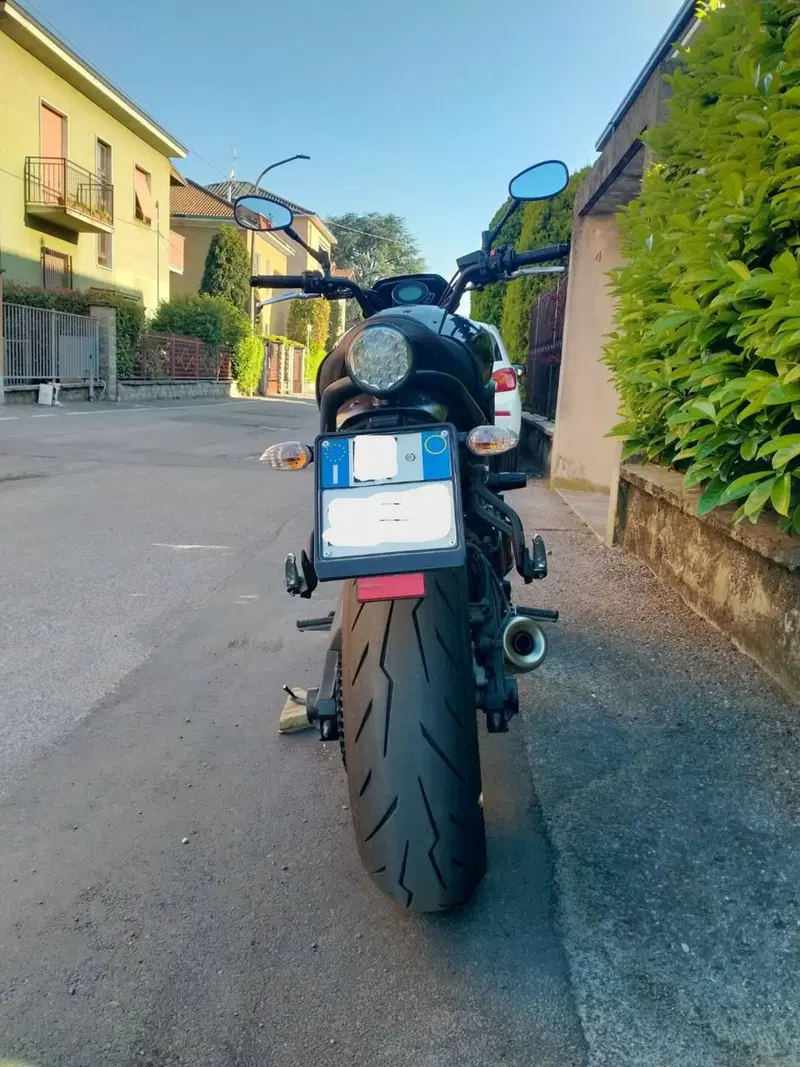 Yamaha XSR 700 (2021) (6)