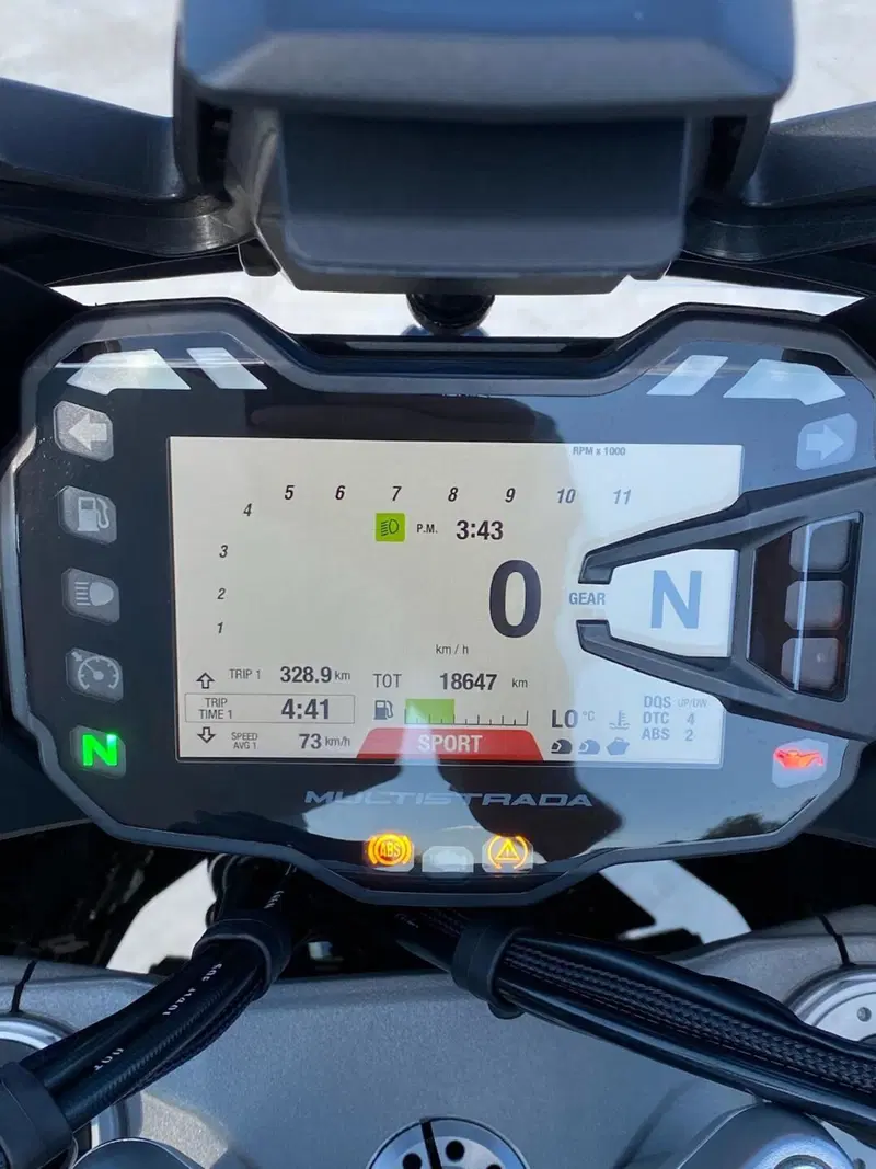 Ducati Multistrada V2 S (2022 - 24) (4)