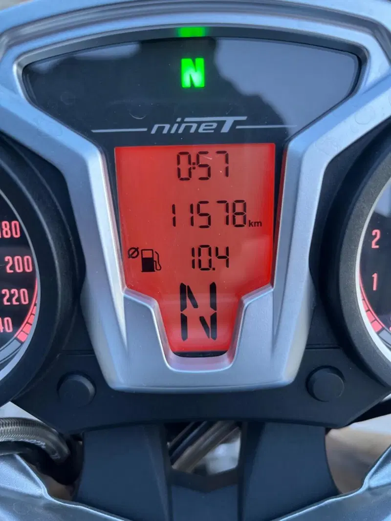 Bmw R nineT 1200 (2014 - 16) (5)