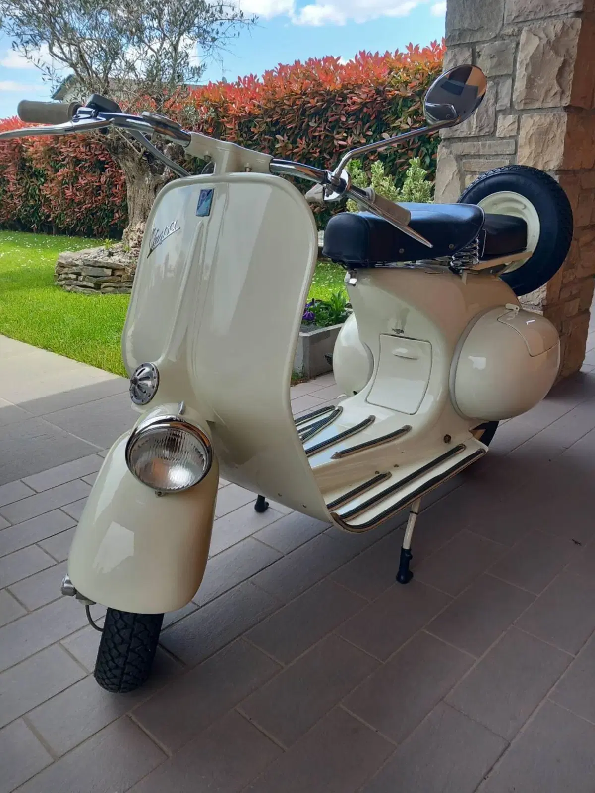 Piaggio Vespa Faro basso vm (2)