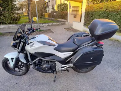 Honda NC700S DCT ABS (2011 - 14) usata