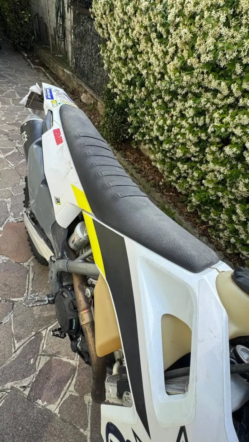 Husqvarna FE 350 (2022) (6)