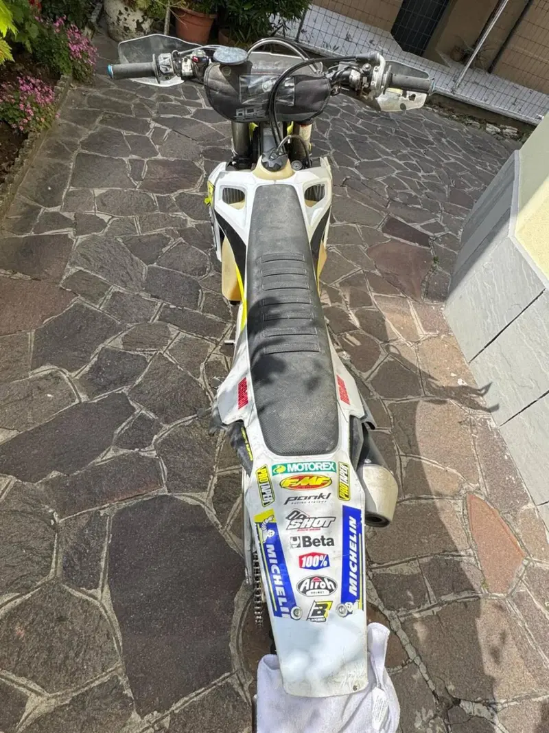 Husqvarna FE 350 (2022) (9)