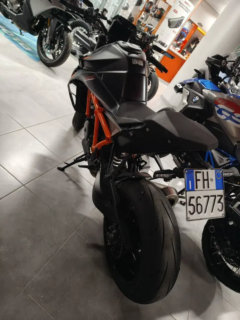 KTM 1390 Super Duke R EVO (2024 - 26) (5)