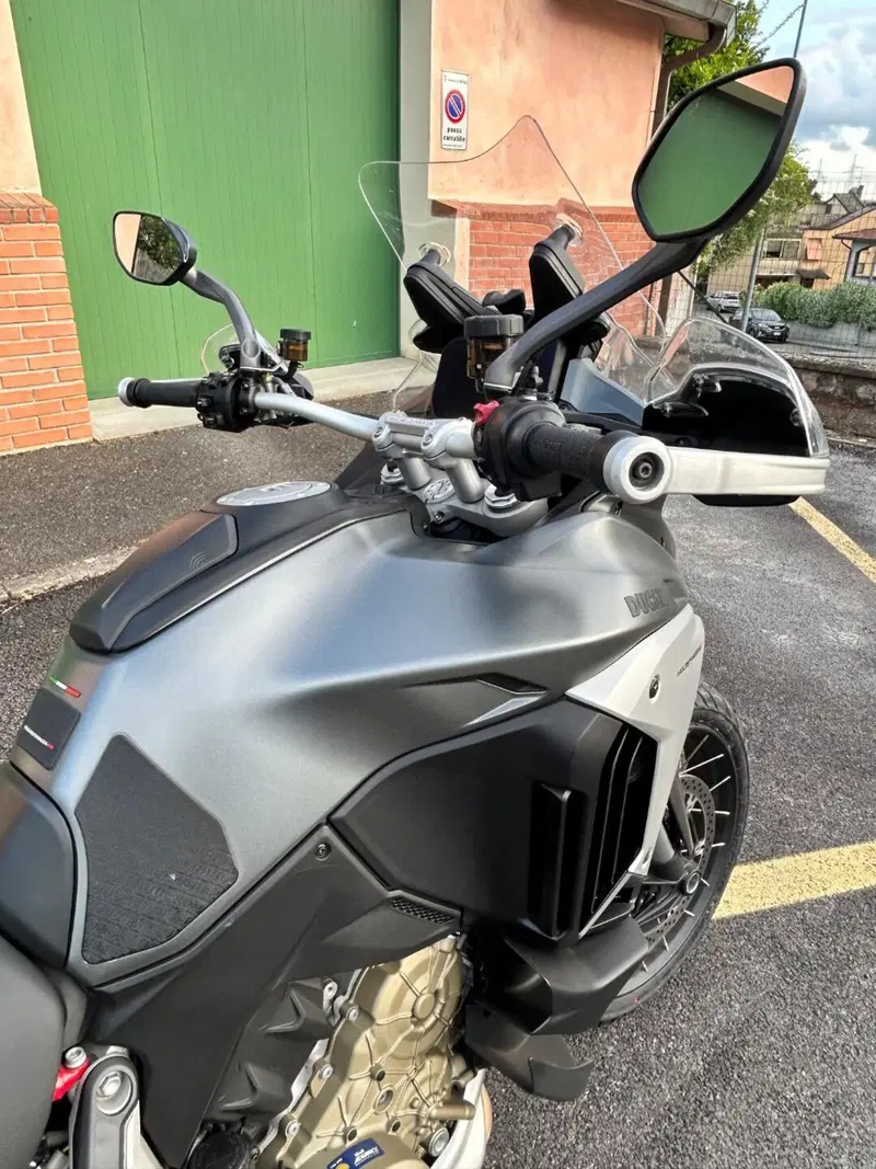 Ducati Multistrada V4 S (2021 - 24) (3)