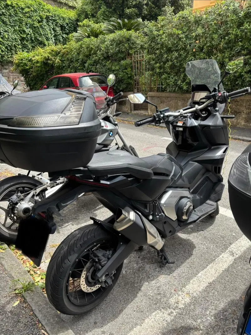 Honda X-ADV 750 DCT (2021 - 24) (4)