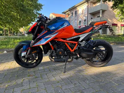 KTM 1290 Super Duke R (2021) usata