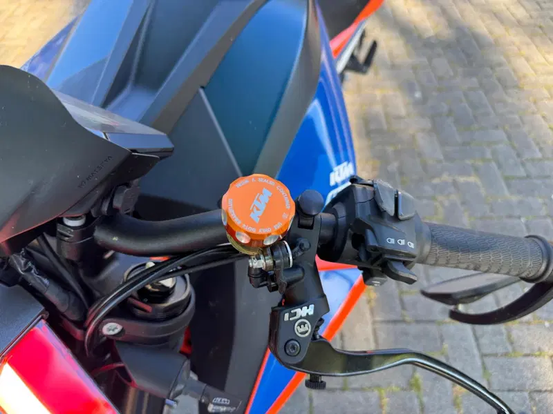 KTM 1290 Super Duke R (2021) (10)