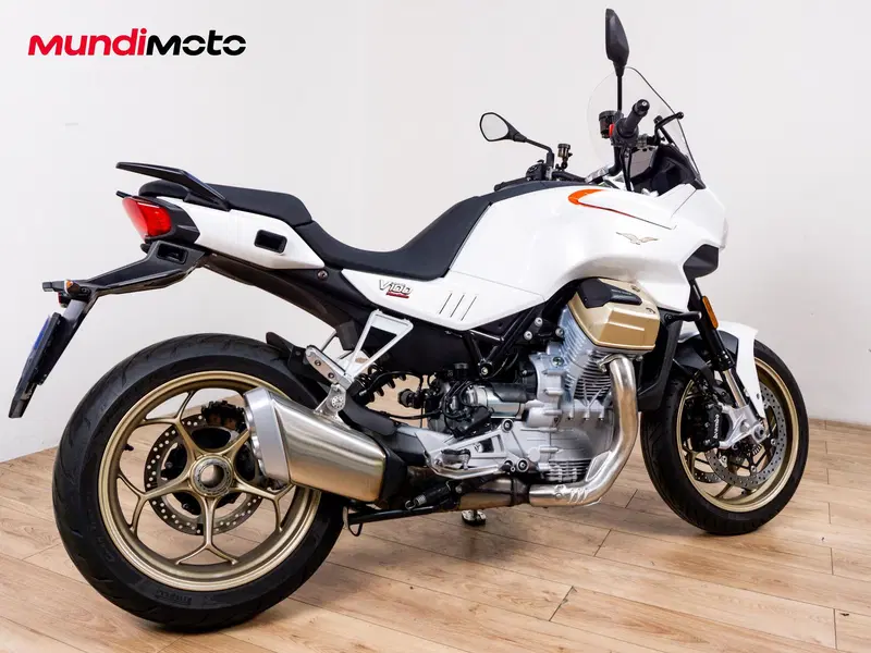 Moto Guzzi V100 Mandello (2022 - 24) (2)