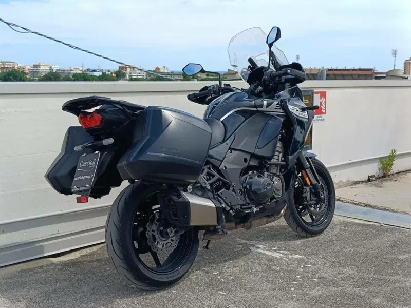 Kawasaki Versys 1000 SE Tourer Plus (2021) (2)