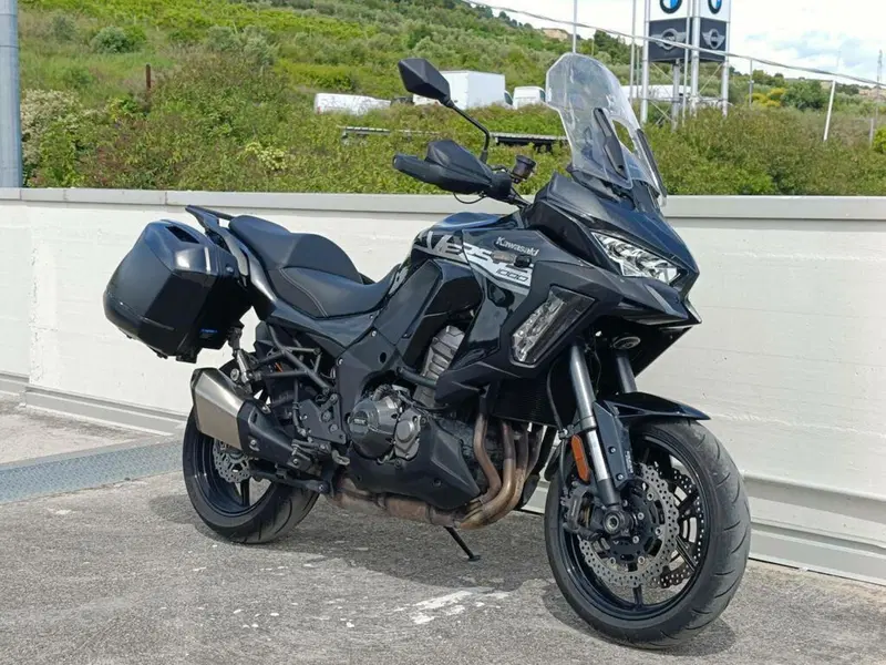 Kawasaki Versys 1000 SE Tourer Plus (2021) (3)