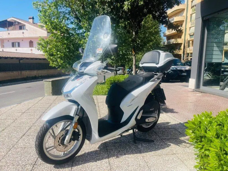 Honda SH 150i (2020 - 23) (2)