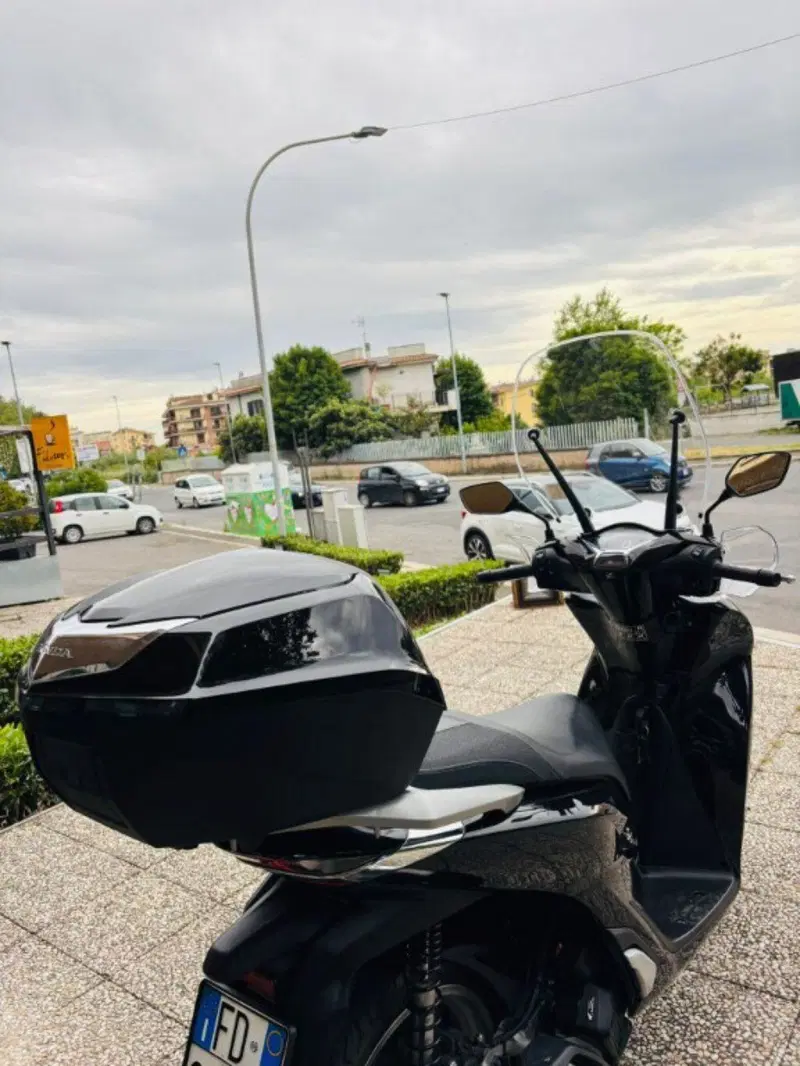 Honda SH 150i (2020 - 23) (7)