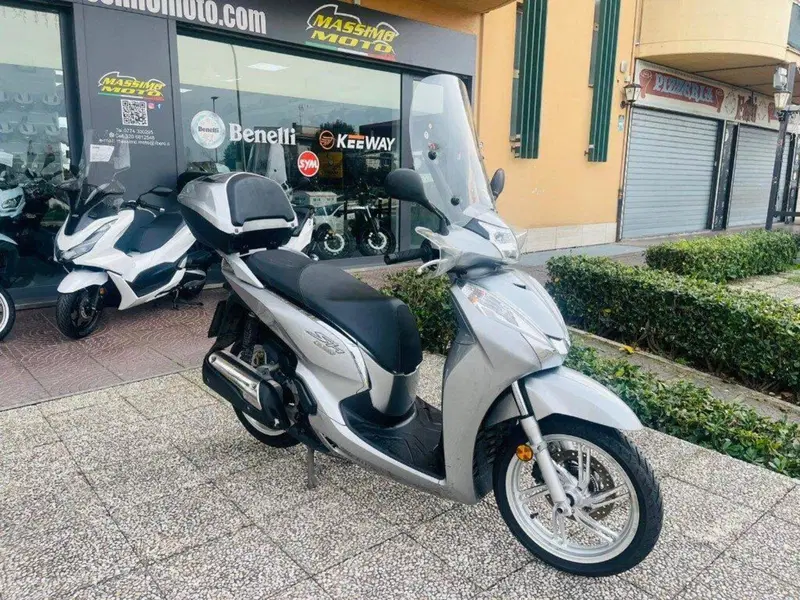 Honda SH 300 i ABS (2016 - 20) (5)