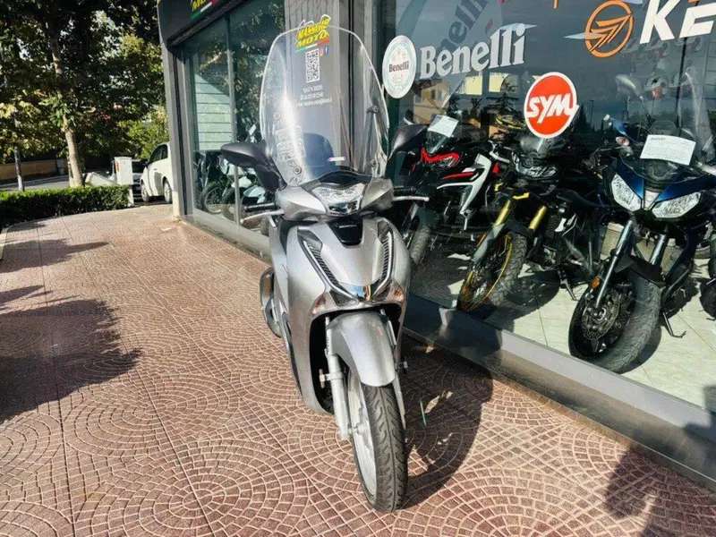 Honda SH 150i (2017 - 19) (12)