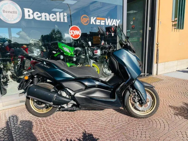 Yamaha X-Max 300 (2021 - 24) (3)