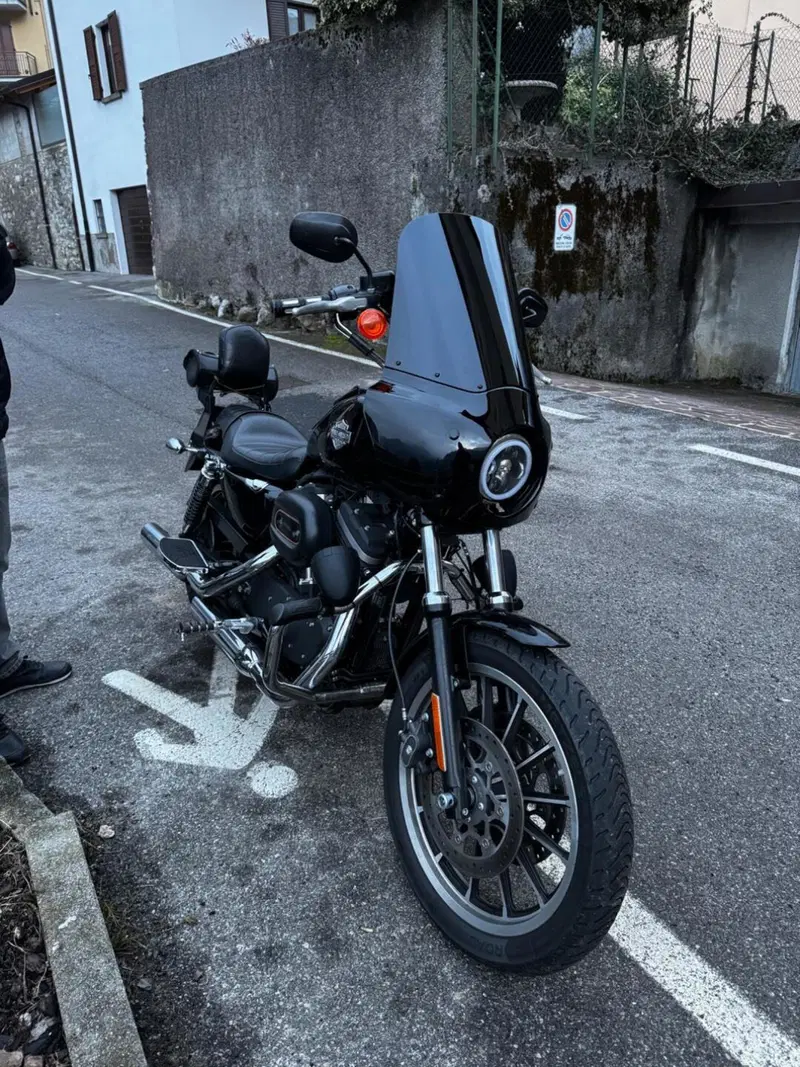 Harley-Davidson 883 R (2008 - 16) - XL 883R (2)