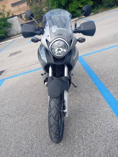 Honda Transalp XL 700 V (2007 - 2013) usata
