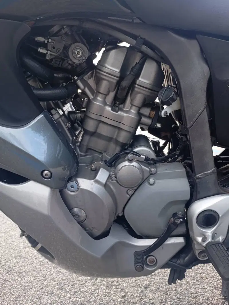 Honda Transalp XL 700 V (2007 - 2013) (5)