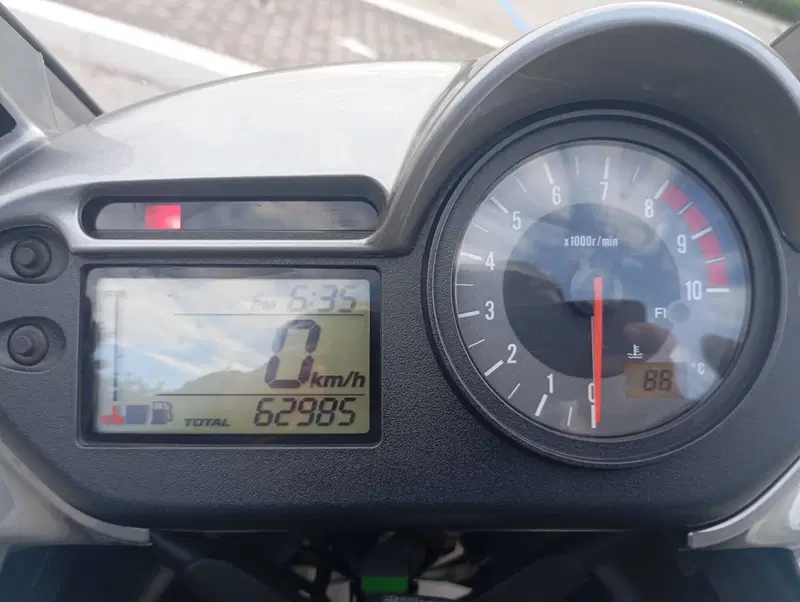 Honda Transalp XL 700 V (2007 - 2013) (7)