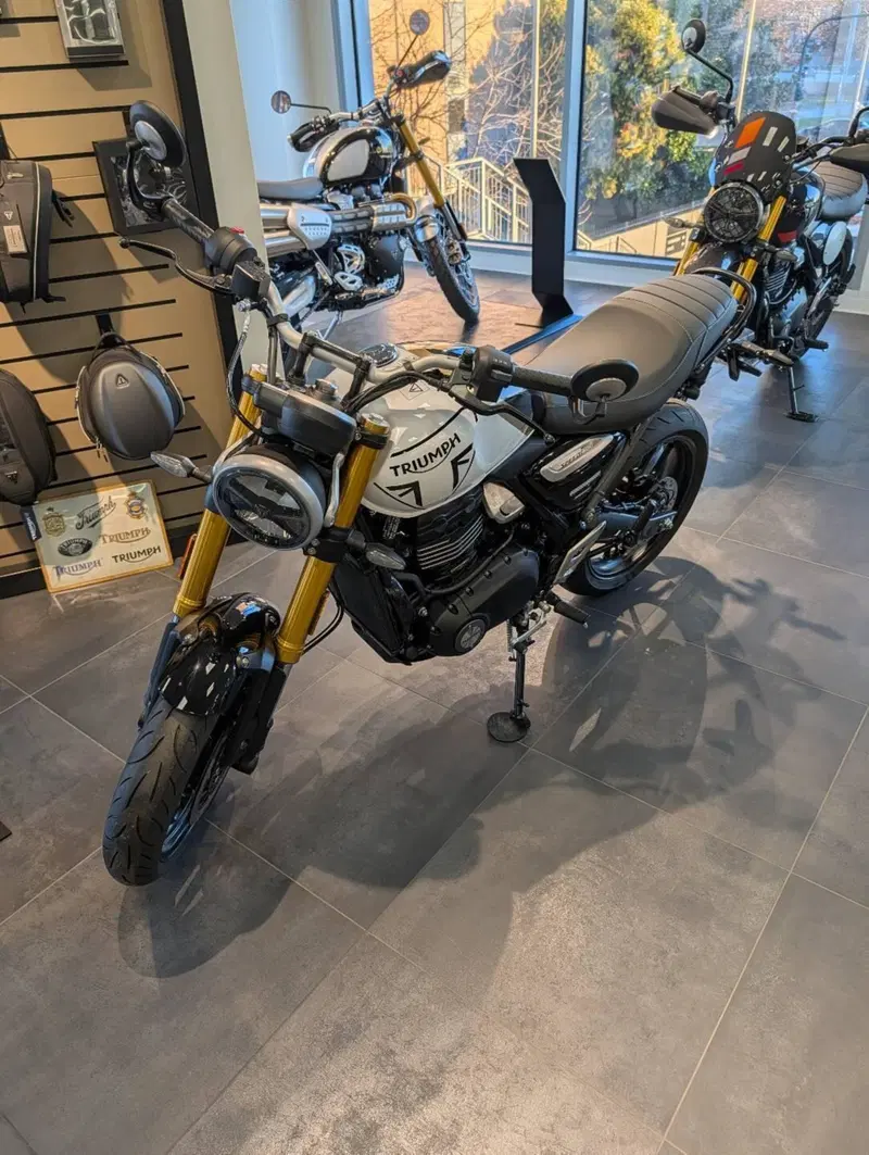 Triumph Speed 400 (2024 - 26)