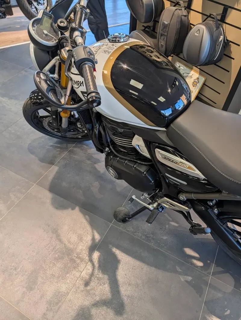 Triumph Speed 400 (2024 - 26) (3)