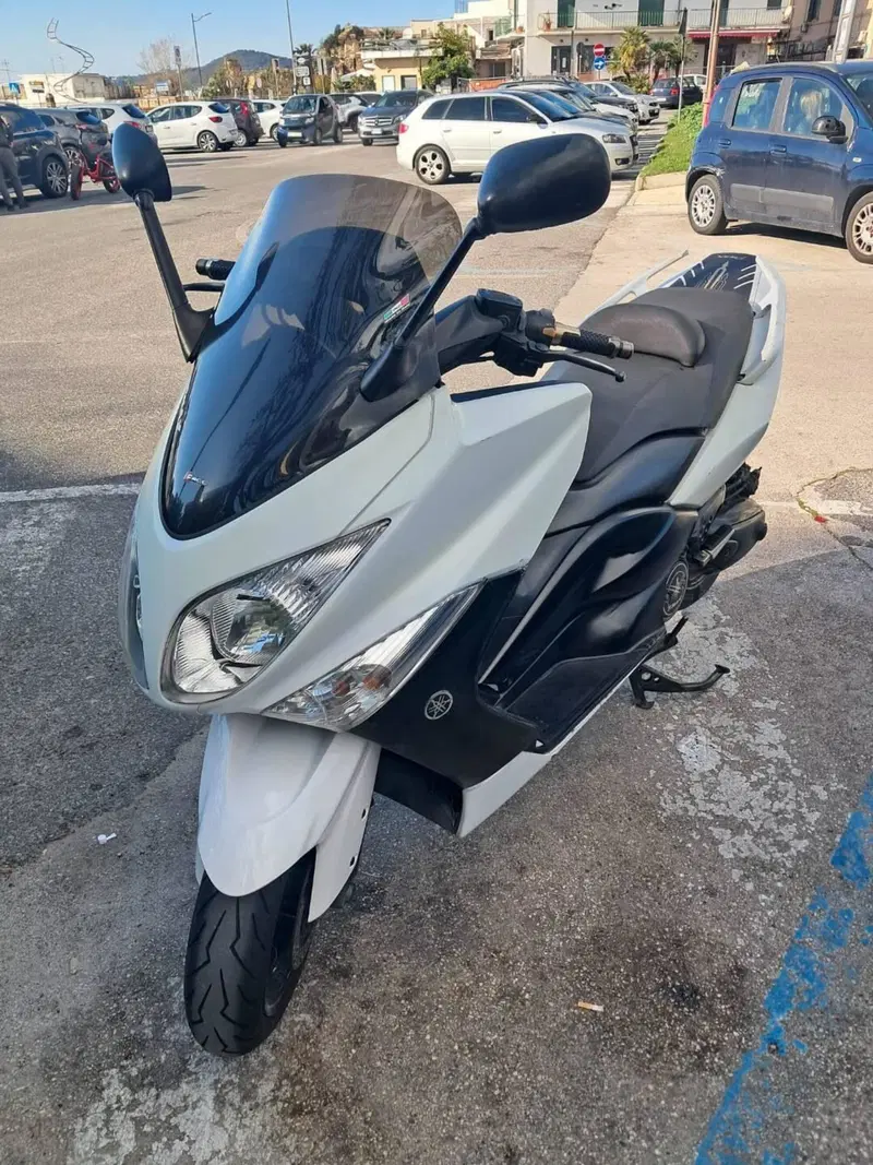 Yamaha T-Max 500 White Max (2010 - 11)