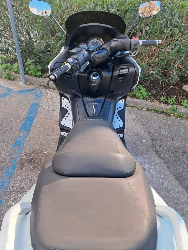 Yamaha T-Max 500 White Max (2010 - 11) (6)