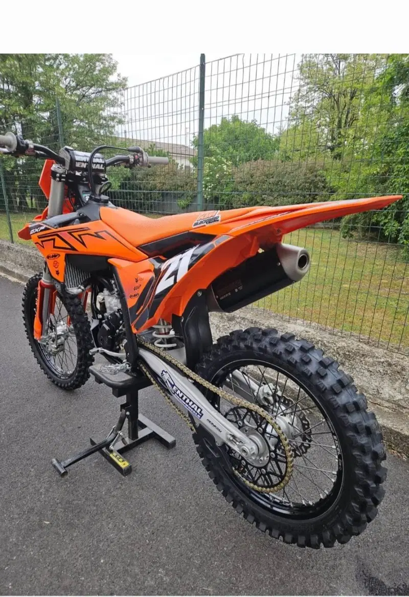 KTM 250 SX-F (2025) (3)