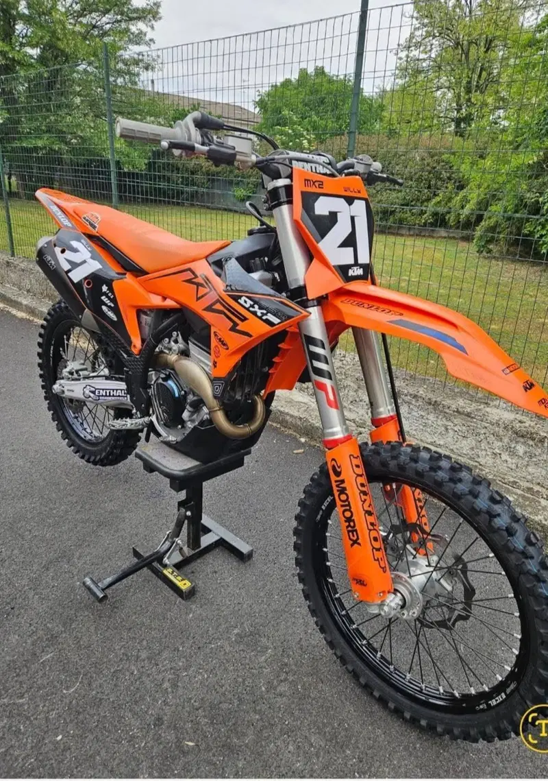 KTM 250 SX-F (2025) (4)