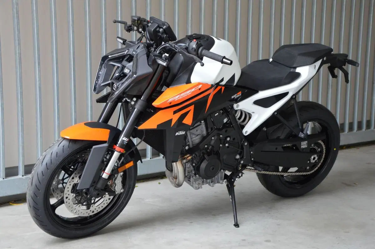 KTM 990 Duke (2024 - 26) (3)