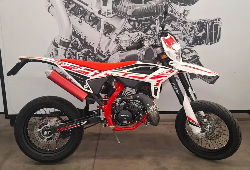 Betamotor RR 50 Motard Track (2021 - 26) (3)