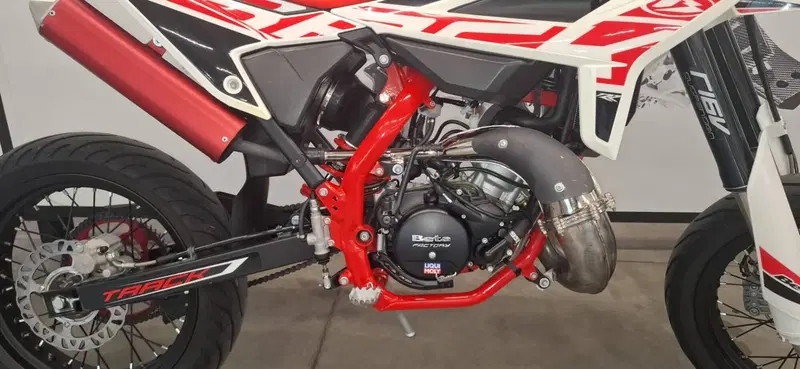 Betamotor RR 50 Motard Track (2021 - 26) (5)