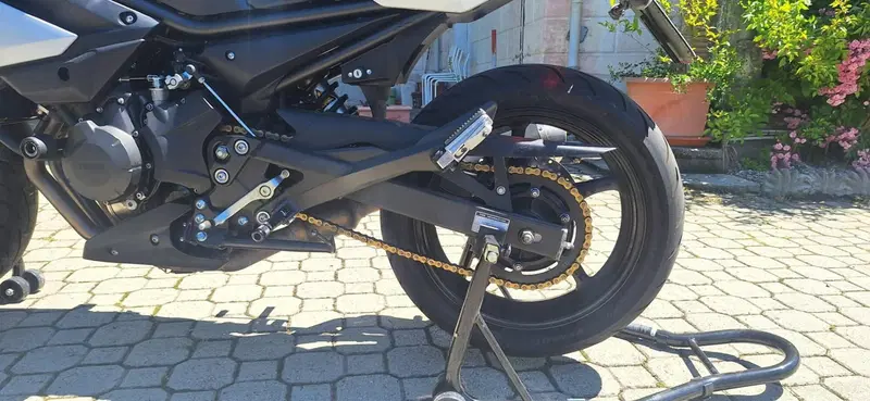 Yamaha XJ6 ABS (2008 - 15) (3)