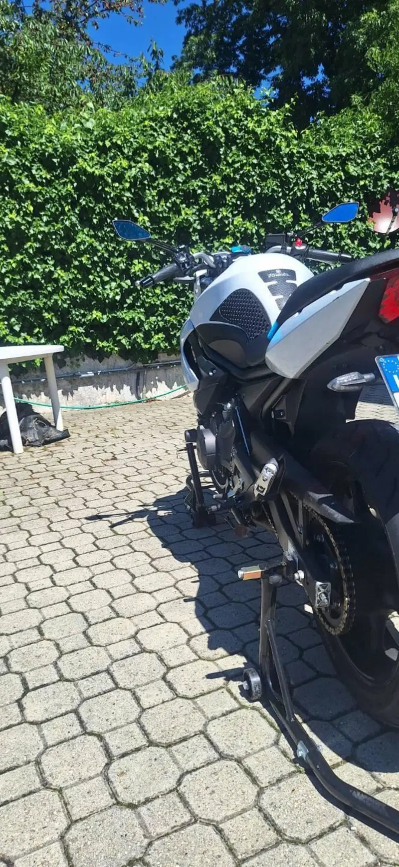 Yamaha XJ6 ABS (2008 - 15) (9)