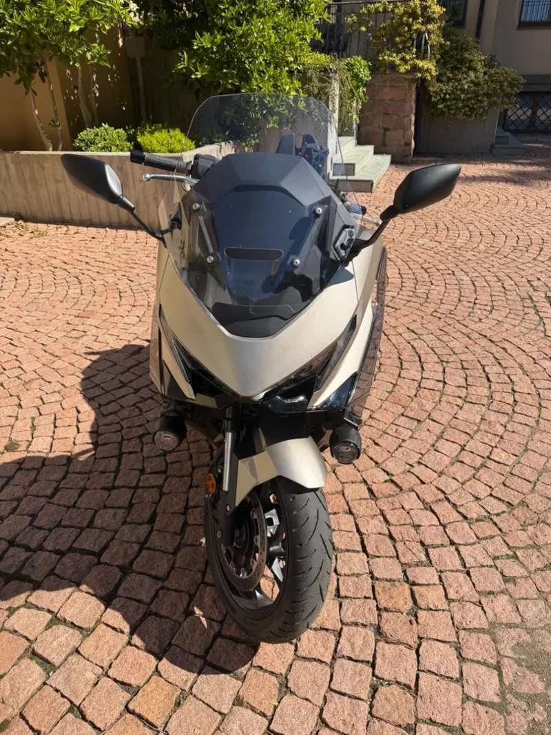Honda Forza 750 (2025 - 26) (10)