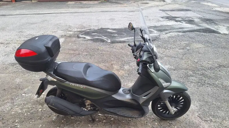 Piaggio Beverly 300 S i.e. ABS-ASR (2016 - 20) (3)