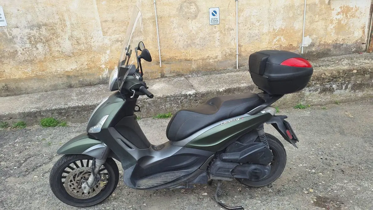 Piaggio Beverly 300 S i.e. ABS-ASR (2016 - 20) (4)