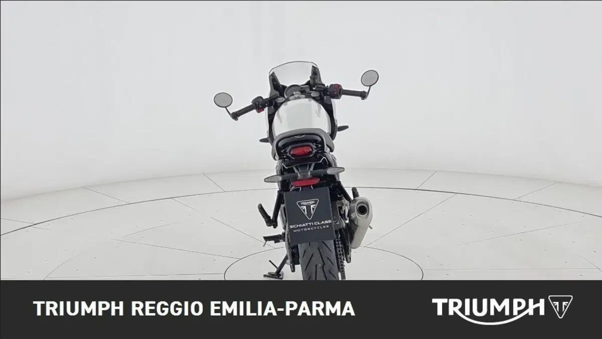 Triumph Thruxton 400 (2026) (2)