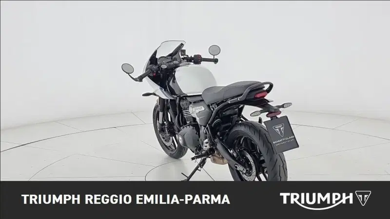 Triumph Thruxton 400 (2026) (3)